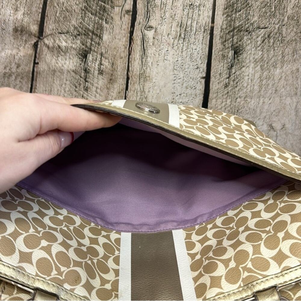 Coach Gold and Cream Shoulder Bag - Picture 10 of 12